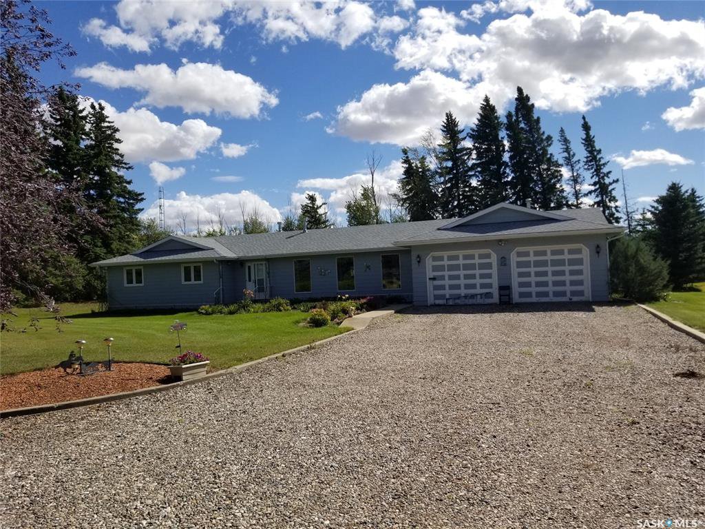 Main Photo: DeBelser Farm in Round Valley: Farm for sale (Round Valley Rm No. 410) : MLS®# SK825773