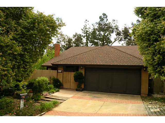 Main Photo: LA MESA House for sale : 3 bedrooms : 3907 Via Escuda