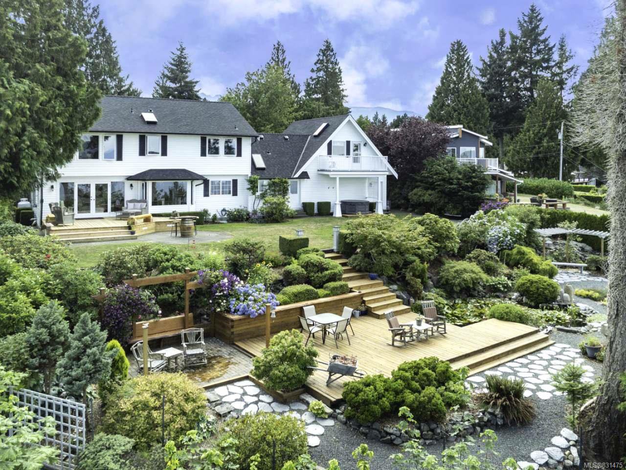 Main Photo: 4971 W Thompson Clarke Dr in DEEP BAY: PQ Bowser/Deep Bay House for sale (Parksville/Qualicum) : MLS®# 831475
