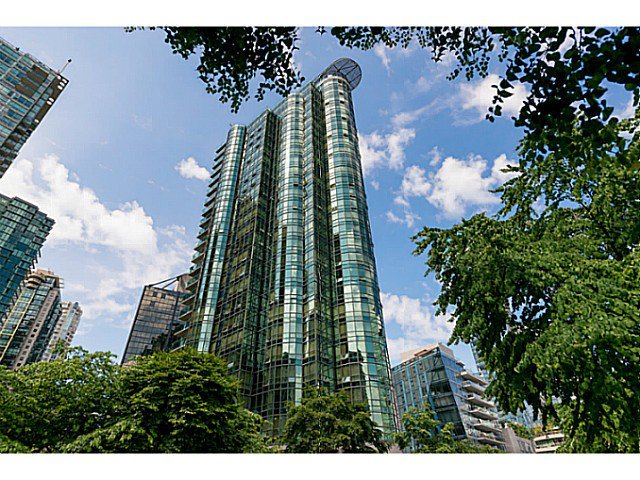 Main Photo: in Vancouver: Condo for rent