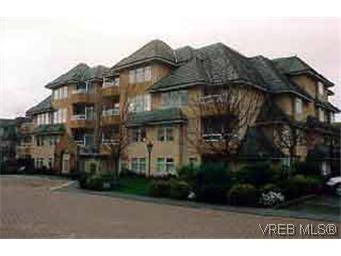 Main Photo: 306 2311 Mills Rd in SIDNEY: NS Sandown Condo Apartment for sale (North Saanich) : MLS®# 204376