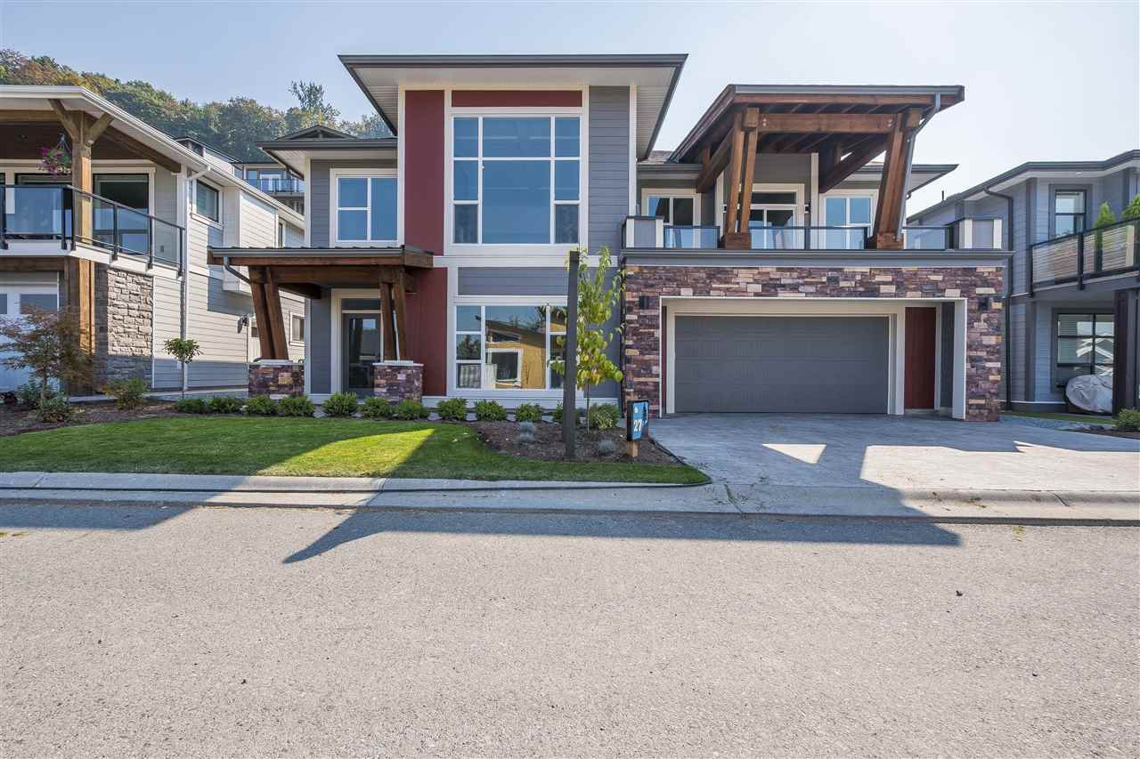 Main Photo: 27 50778 LEDGESTONE PLACE in Chilliwack: Eastern Hillsides House for sale : MLS®# R2321299