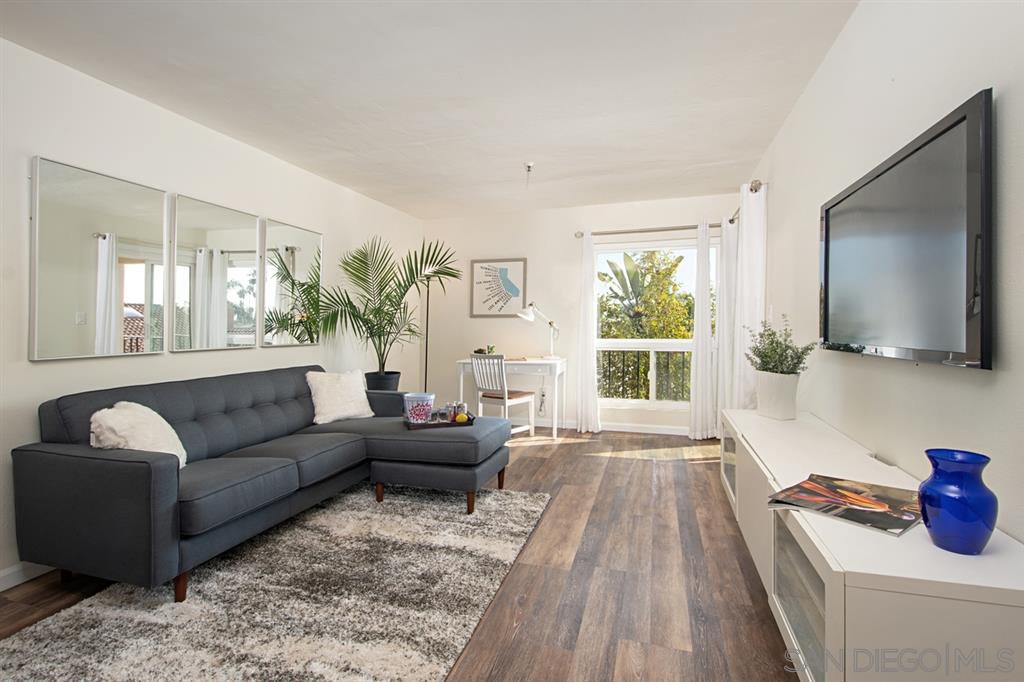 Main Photo: PACIFIC BEACH Condo for sale : 1 bedrooms : 4730 Noyes St #104 in San Diego