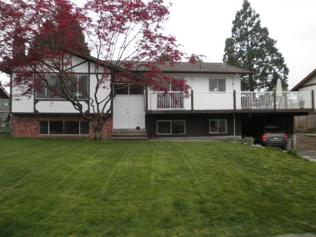 Main Photo: 22774 REID AVENUE in Maple Ridge: East Central House for sale : MLS®# R2056310