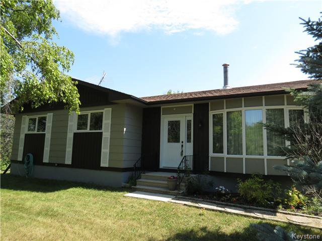 Main Photo: 59153 PLEASANT Road South in ANOLA: Anola / Dugald / Hazelridge / Oakbank / Vivian Residential for sale (Winnipeg area) : MLS®# 1419953