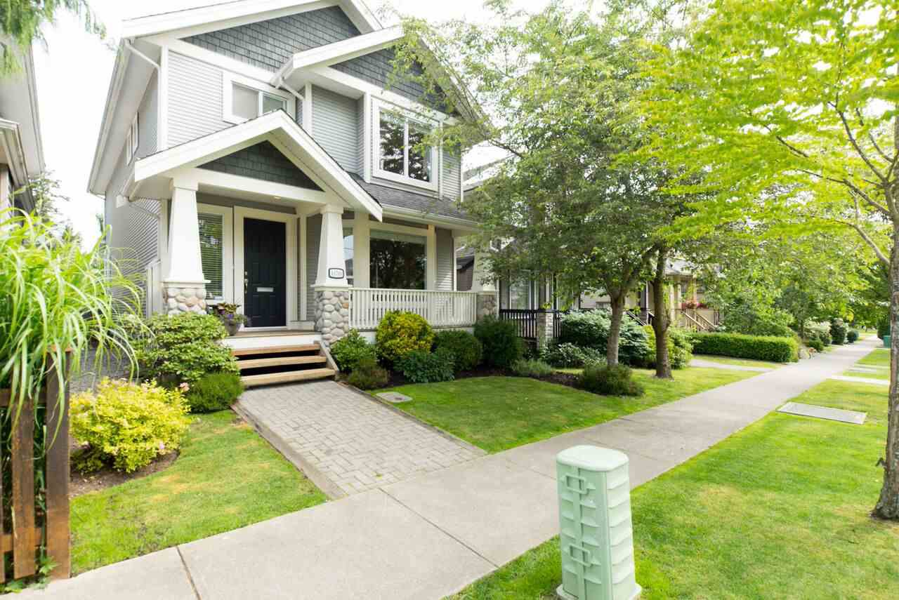 Main Photo: 14709 59A AVENUE in Surrey: Sullivan Station House for sale : MLS®# R2077421