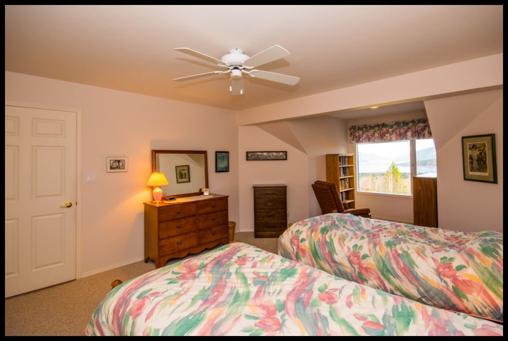 3901 Northwest 60 Street in Salmon Arm Gleneden House for sale (NW