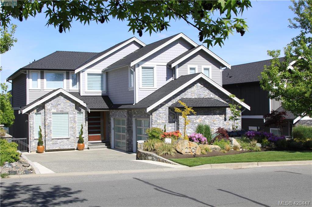 Main Photo: 2267 Nicklaus Drive in VICTORIA: La Bear Mountain Single Family Detached for sale (Langford) : MLS®# 420447