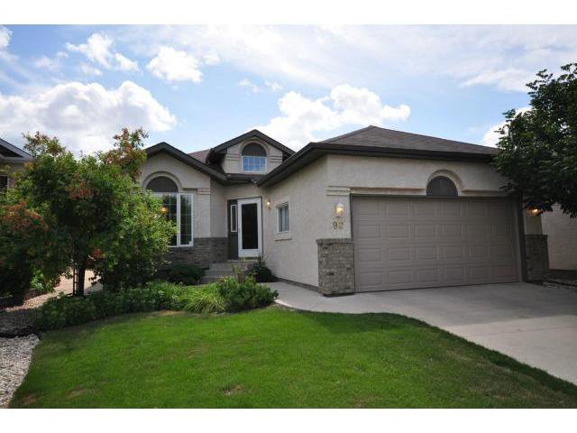 Main Photo: 92 Colebrook Drive in WINNIPEG: Fort Garry / Whyte Ridge / St Norbert Residential for sale (South Winnipeg) : MLS®# 1216231