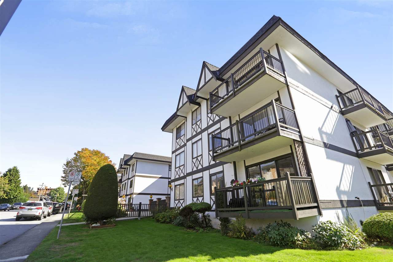 Main Photo: 106 145 W 18TH STREET in North Vancouver: Central Lonsdale Condo for sale : MLS®# R2310373