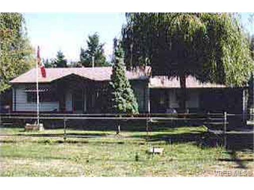 Main Photo: 3413 Luxton Road in VICTORIA: La Luxton Single Family Detached for sale (Langford) : MLS®# 103292