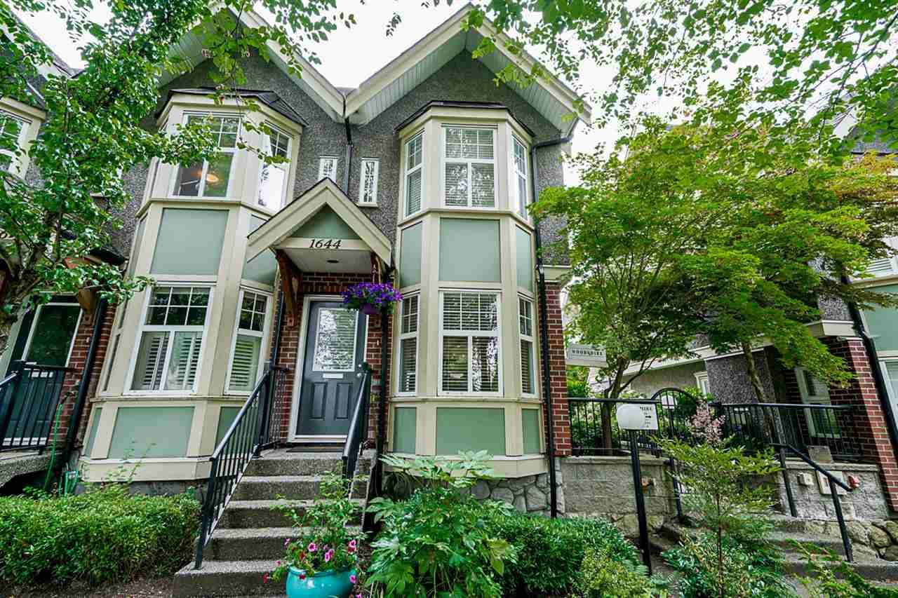 Main Photo: 1644 E GEORGIA STREET in Vancouver: Hastings Townhouse for sale (Vancouver East) : MLS®# R2480572
