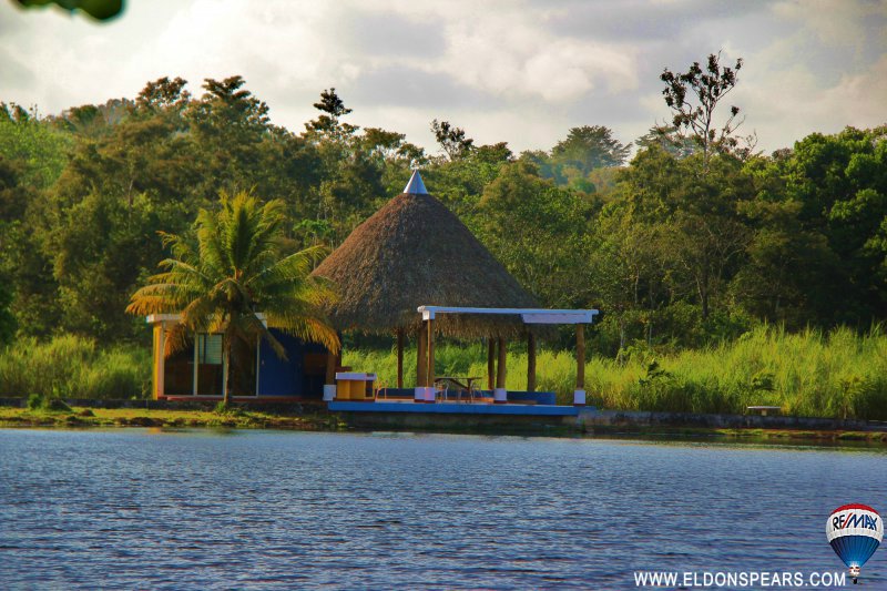 Affordable lots in Panama