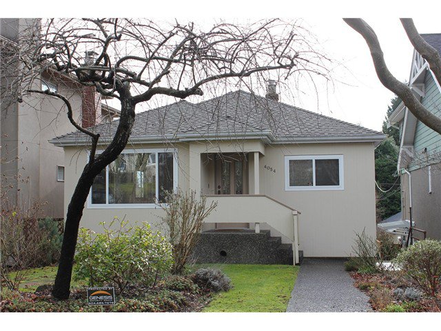 Main Photo: 4054 W 35TH AV in Vancouver: Dunbar House for sale (Vancouver West) : MLS®# V1104920