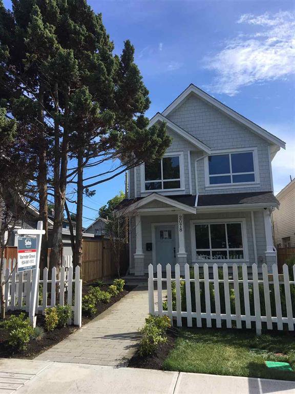 Main Photo: 2078 Charles Street in Vancouver: 1/2 Duplex for sale : MLS®# R2422467
