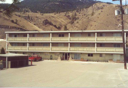 Main Photo: 1040 Collins Road in Prince George: Multi-Family Commercial for sale (Prince George, BC)