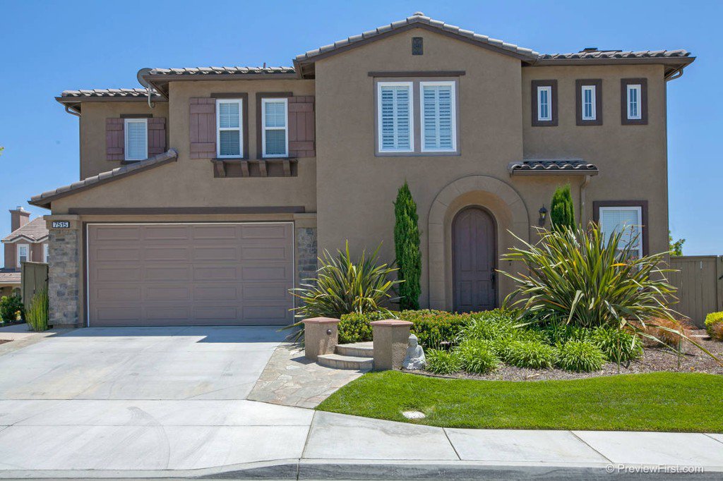 Main Photo: House for sale : 3 bedrooms : 7515 Chicago Drive in La Mesa