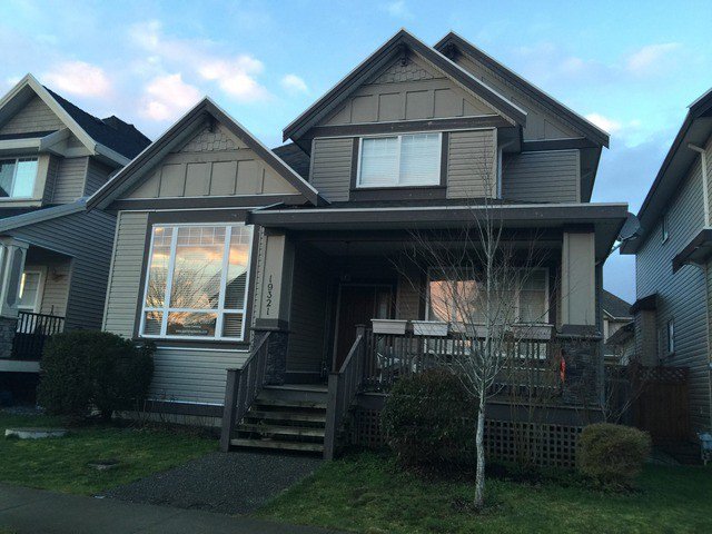 Main Photo: 19321 72A AV in Surrey: Clayton House for sale (Cloverdale) : MLS®# F1429450