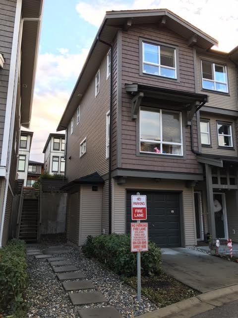 Main Photo: 28 2729 158 STREET in Surrey: Grandview Surrey Townhouse for sale (South Surrey White Rock) : MLS®# R2020029