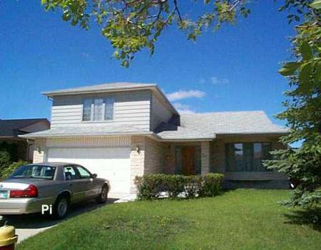 Main Photo: 23 WENTWOOD CR.: Residential for sale (Maples) : MLS®# 2810317