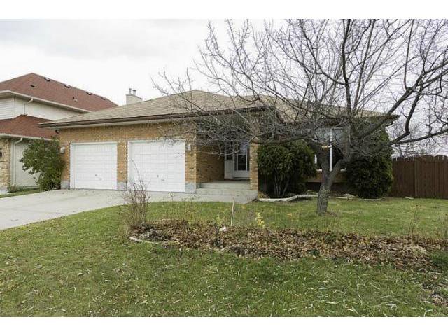 Main Photo: 26 Stardust Crescent in WINNIPEG: Maples / Tyndall Park Residential for sale (North West Winnipeg) : MLS®# 1222072