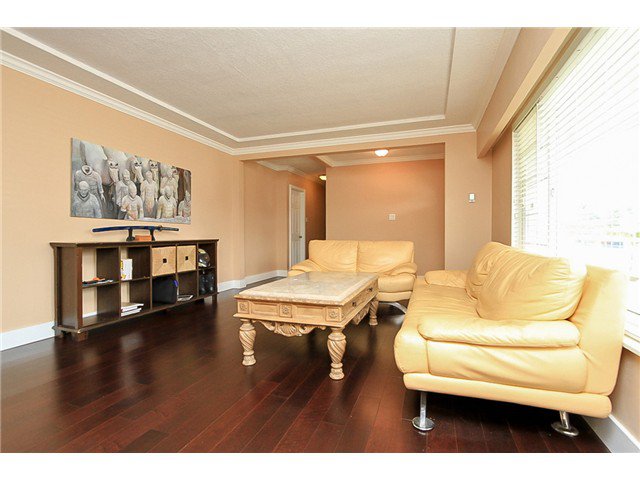Main Photo: 752 SMITH AV in Coquitlam: Coquitlam West House for sale : MLS®# V1068510