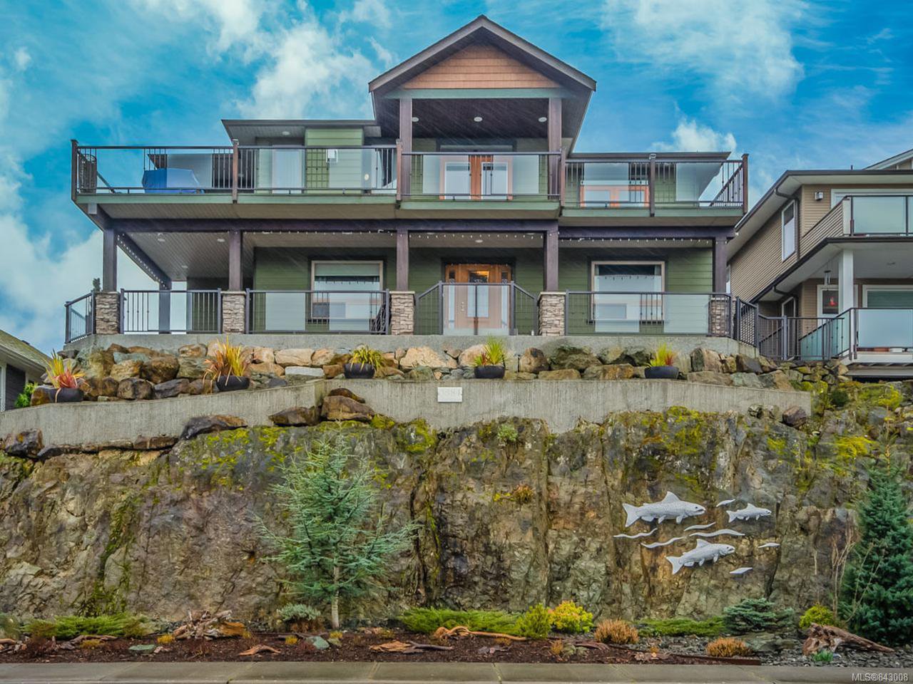 Main Photo: 3384 Greyhawk Dr in NANAIMO: Na Hammond Bay House for sale (Nanaimo) : MLS®# 843008
