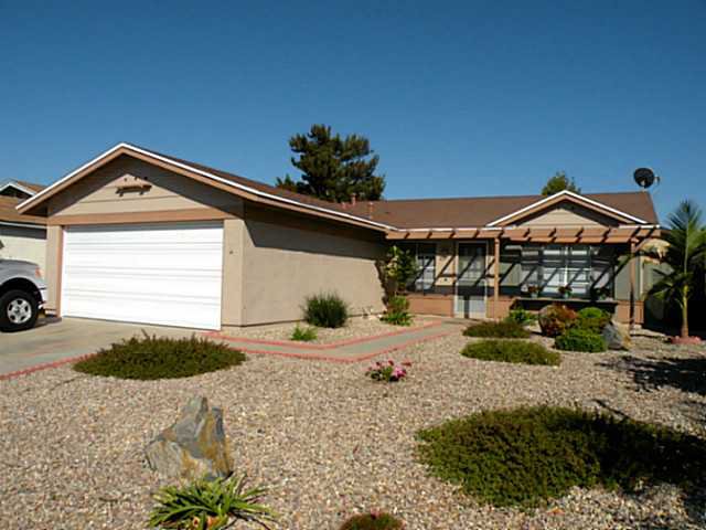 Main Photo: MIRA MESA House for sale : 3 bedrooms : 10025 Canright Way in San Diego