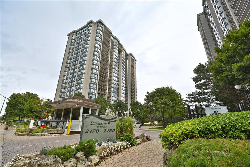 Main Photo: 2180 Marine Dr #306 in : 1001 - BR Bronte CND for sale (Oakville) : MLS®# 30698958