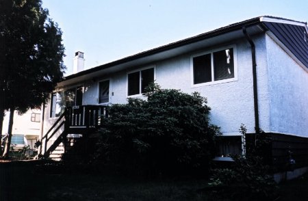 Main Photo: 13439 64A Avenue, Surrey: House for sale (West Newton)