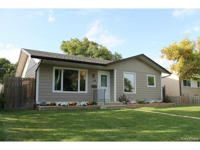 Main Photo: 235 Portland Avenue in WINNIPEG: St Vital Residential for sale (South East Winnipeg) : MLS®# 1421425