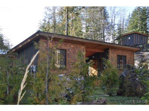 Main Photo: 1 6574 Baird Rd in PORT RENFREW: Sk Port Renfrew House for sale (Sooke) : MLS®# 598126
