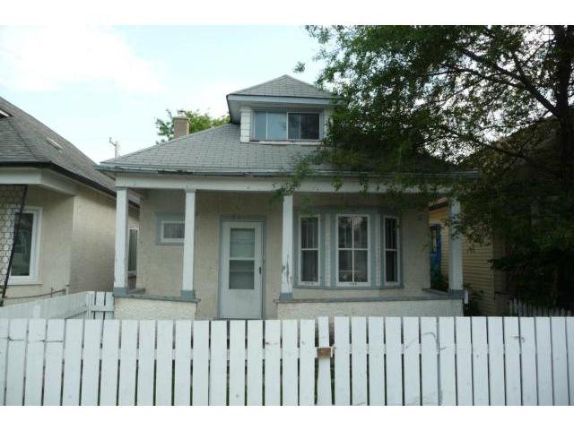 Main Photo: 354 Martin Avenue West in WINNIPEG: East Kildonan Residential for sale (North East Winnipeg) : MLS®# 1214601