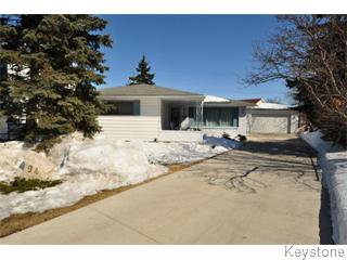 Main Photo: 94 Columbus Crescent in Winnipeg: Westwood / Crestview Single Family Detached for sale (West Winnipeg) : MLS®# 1305243
