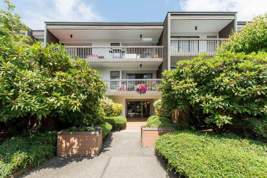 Main Photo: 309 265 E 15TH AVENUE in Vancouver: Mount Pleasant VE Condo for sale (Vancouver East) : MLS®# R2092544