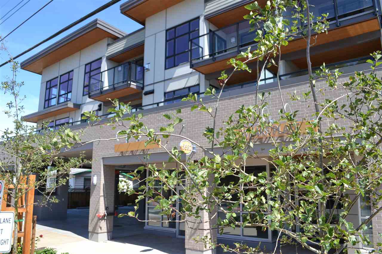 Main Photo: 312 5682 WHARF AVENUE in Sechelt: Sechelt District Condo for sale (Sunshine Coast) : MLS®# R2044638