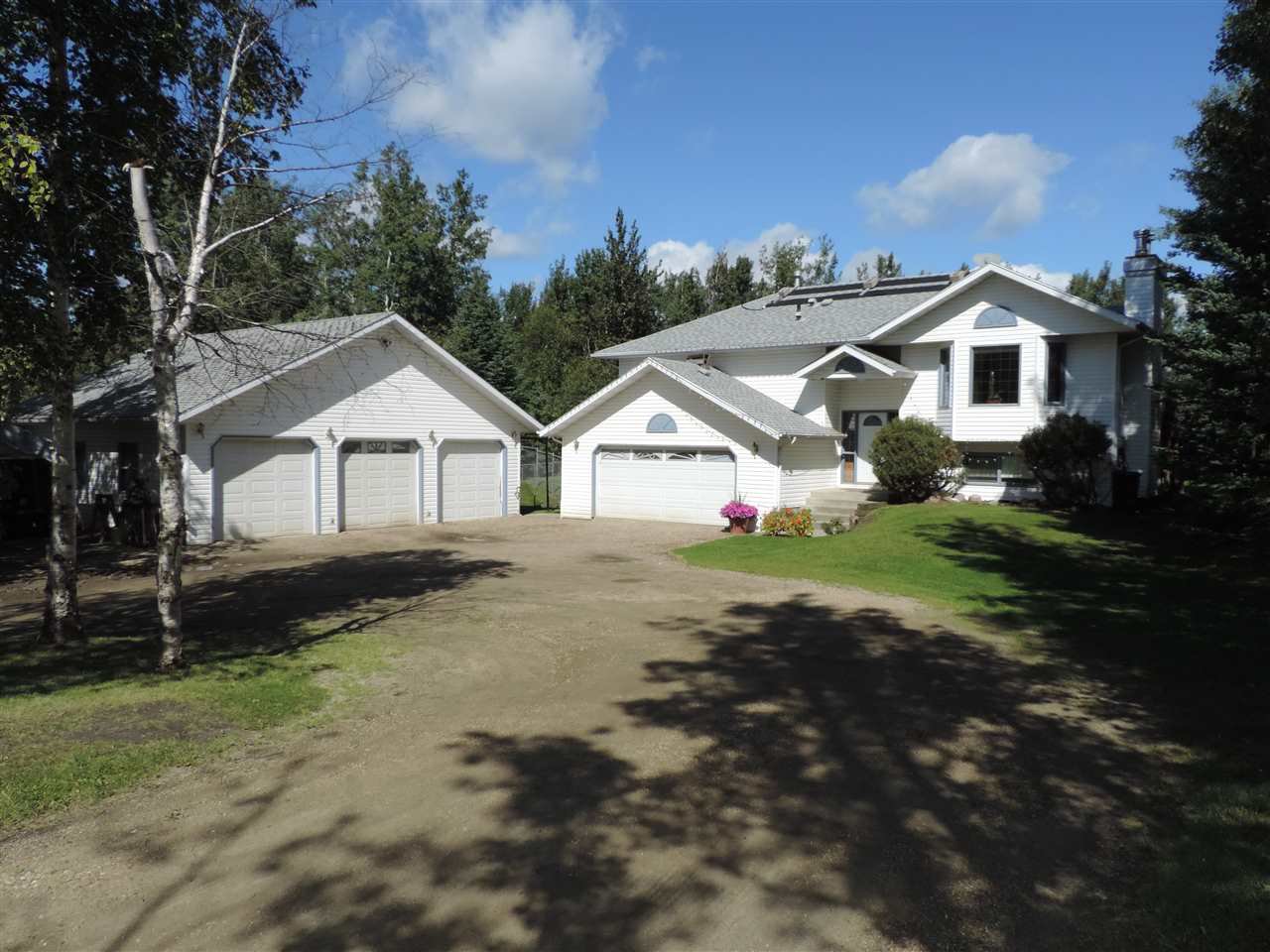 Homes For Sale In Stony Plain Acreages