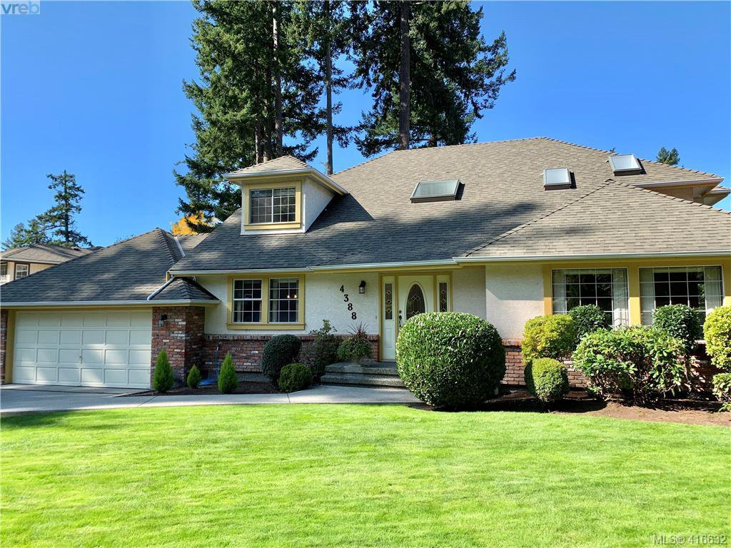 Main Photo: 4388 Parkwood Terrace in VICTORIA: SE Broadmead Single Family Detached for sale (Saanich East) : MLS®# 416632