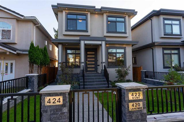 Main Photo: 420 E 56th in Vancouver: South Vancouver House for sale (Vancouver East) : MLS®# R2506725