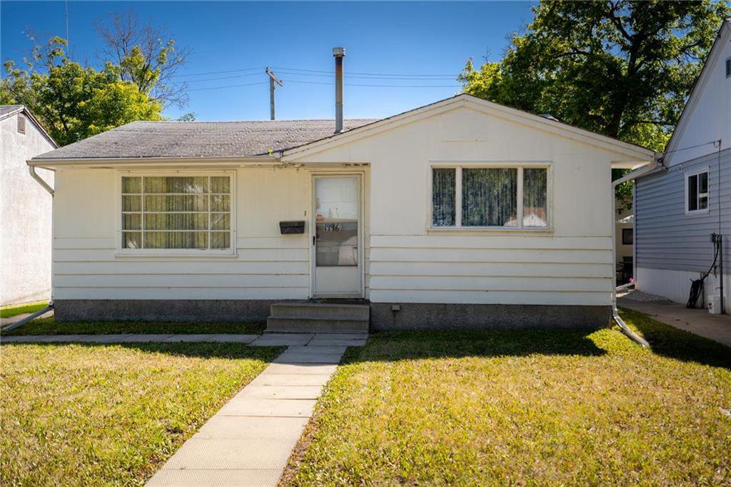 Main Photo: 1996 Pacific Avenue West in Winnipeg: Weston Residential for sale (5D) : MLS®# 202019258