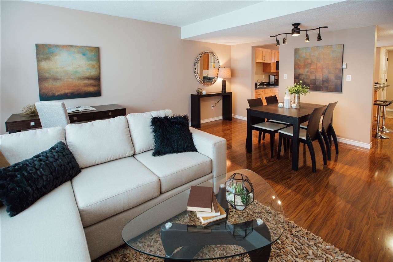 Main Photo: 17 11391 7TH AVENUE in Richmond: Steveston Village Townhouse for sale : MLS®# R2149250
