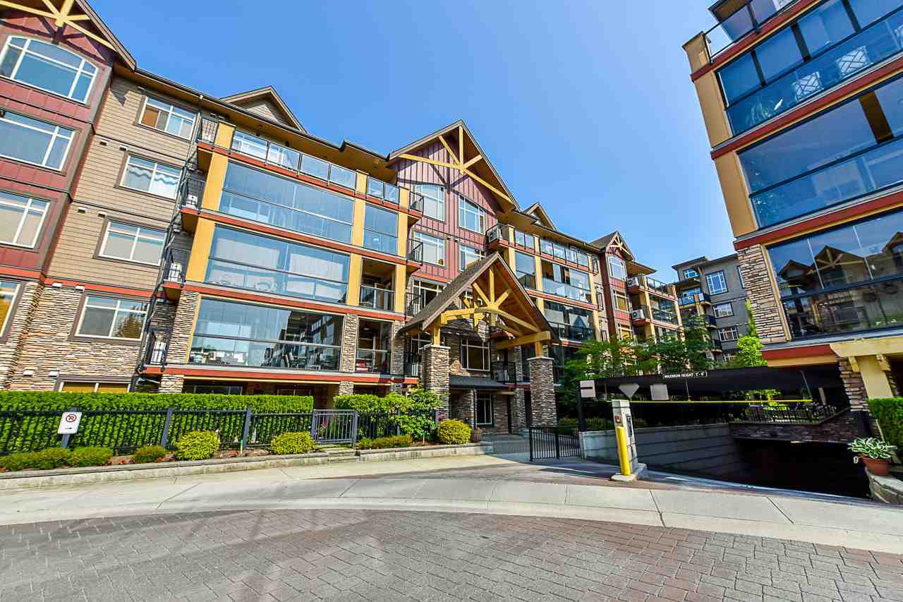 Main Photo: 487 8288 207A STREET in Langley: Willoughby Heights Condo for sale : MLS®# R2374146
