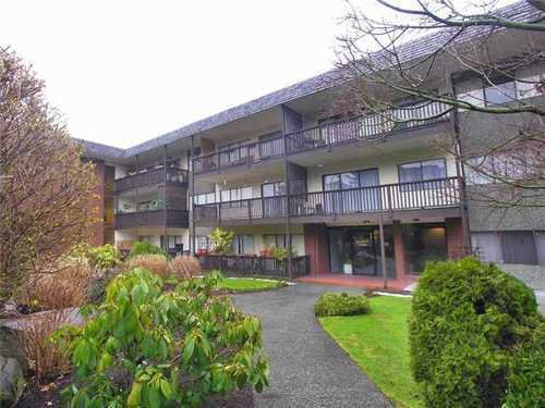 Main Photo: 302 155 5TH Street E in North Vancouver: Lower Lonsdale Home for sale () : MLS®# V897920