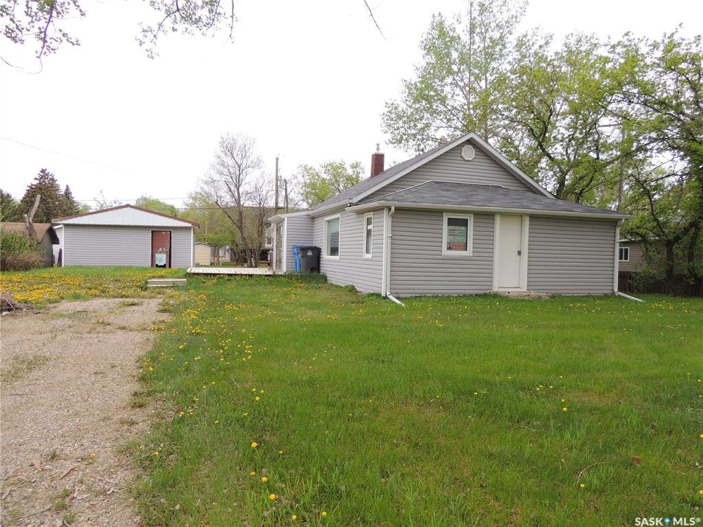 Main Photo: 526 Eisenhower Street in Midale: Residential for sale : MLS®# SK805508