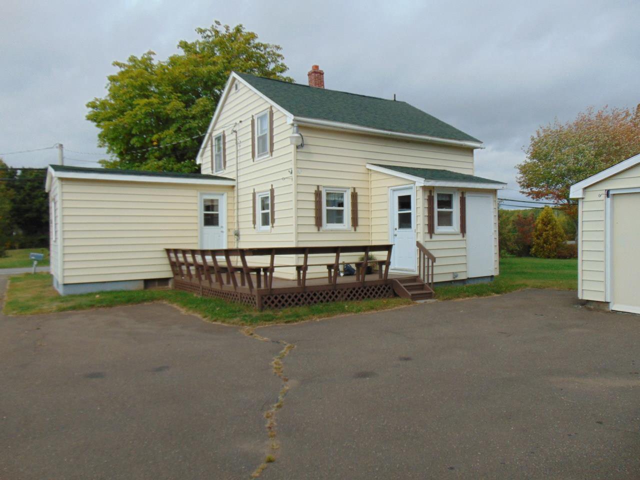 Main Photo: 1598 Highway 359 in Steam Mill: 404-Kings County Residential for sale (Annapolis Valley) : MLS®# 202020098