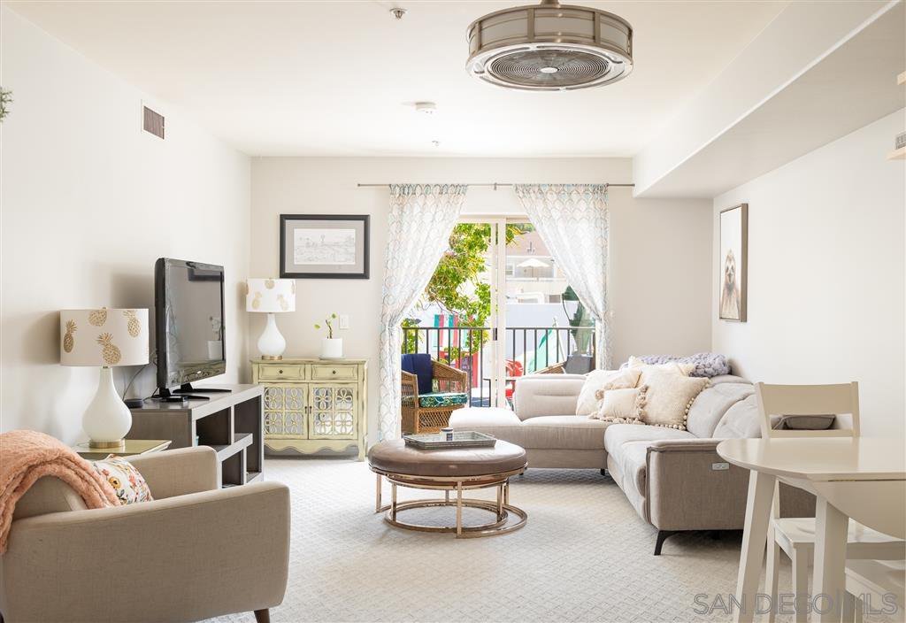 Main Photo: DOWNTOWN Condo for sale : 2 bedrooms : 801 W Hawthorn St #207 in San Diego