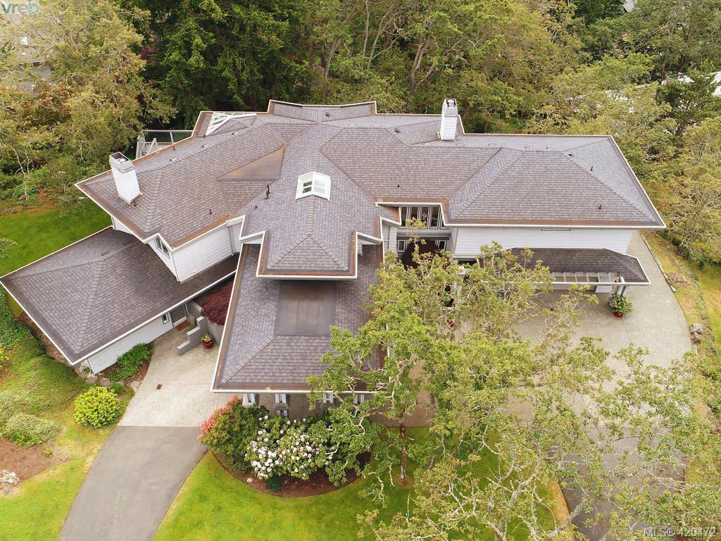 Dodd Team Real Estate Award Winning REALTOR®s In Victoria BC Broadmead