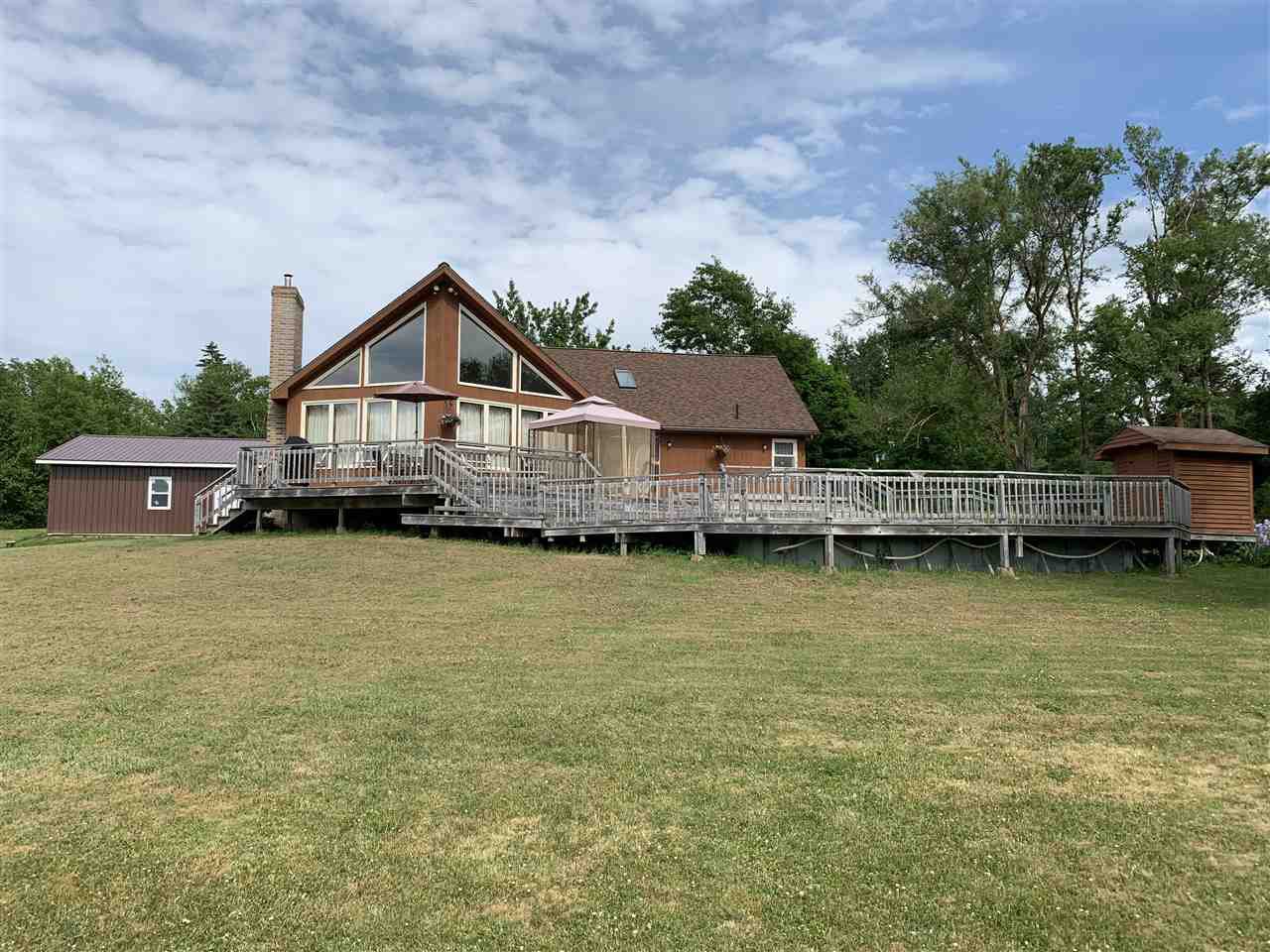 Main Photo: 6061 Pictou Landing Road in Pictou Landing: 108-Rural Pictou County Residential for sale (Northern Region) : MLS®# 202011575