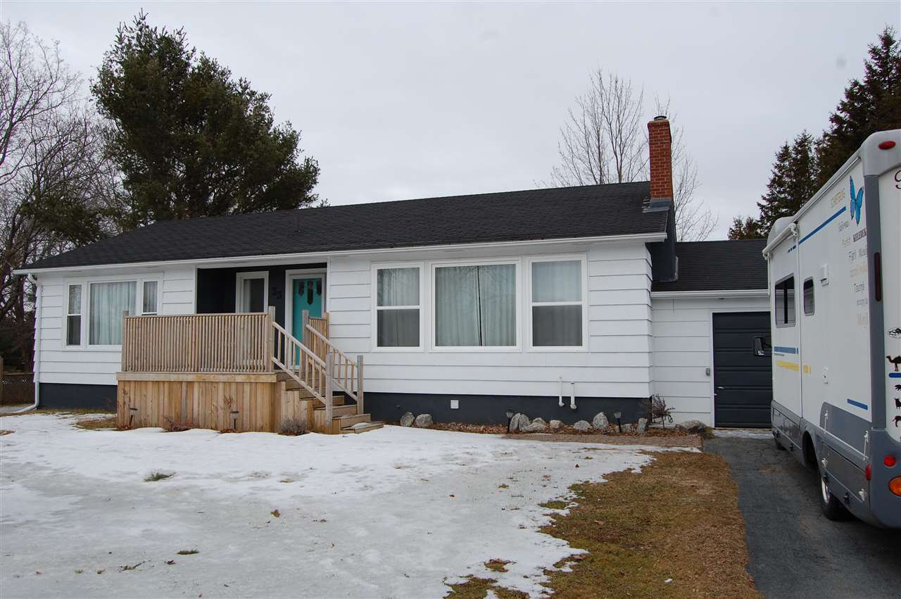 Main Photo: 33 BROCKVILLE Street in East Kingston: 404-Kings County Residential for sale (Annapolis Valley) : MLS®# 202004706