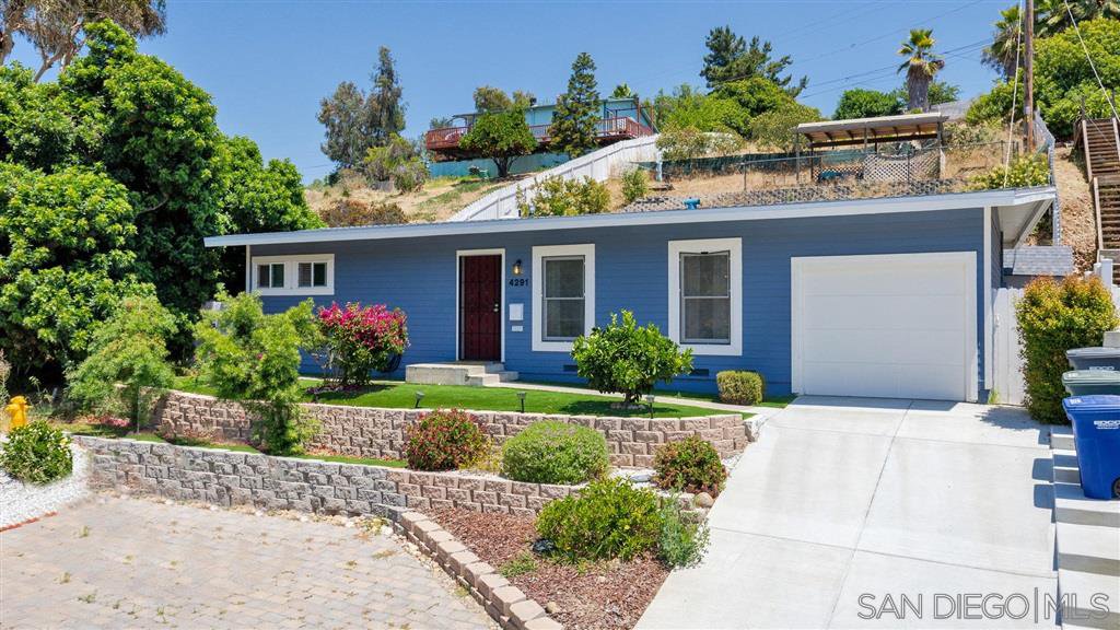Main Photo: LA MESA House for sale : 2 bedrooms : 4291 Harbinson Ave